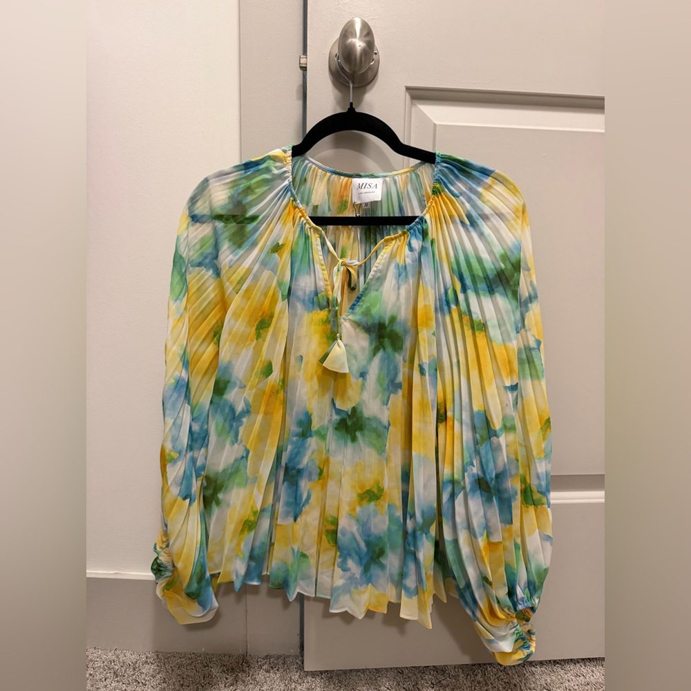 Misa Los Angeles Medium Rina Top Watercolor Long Sleeved Top. 💕